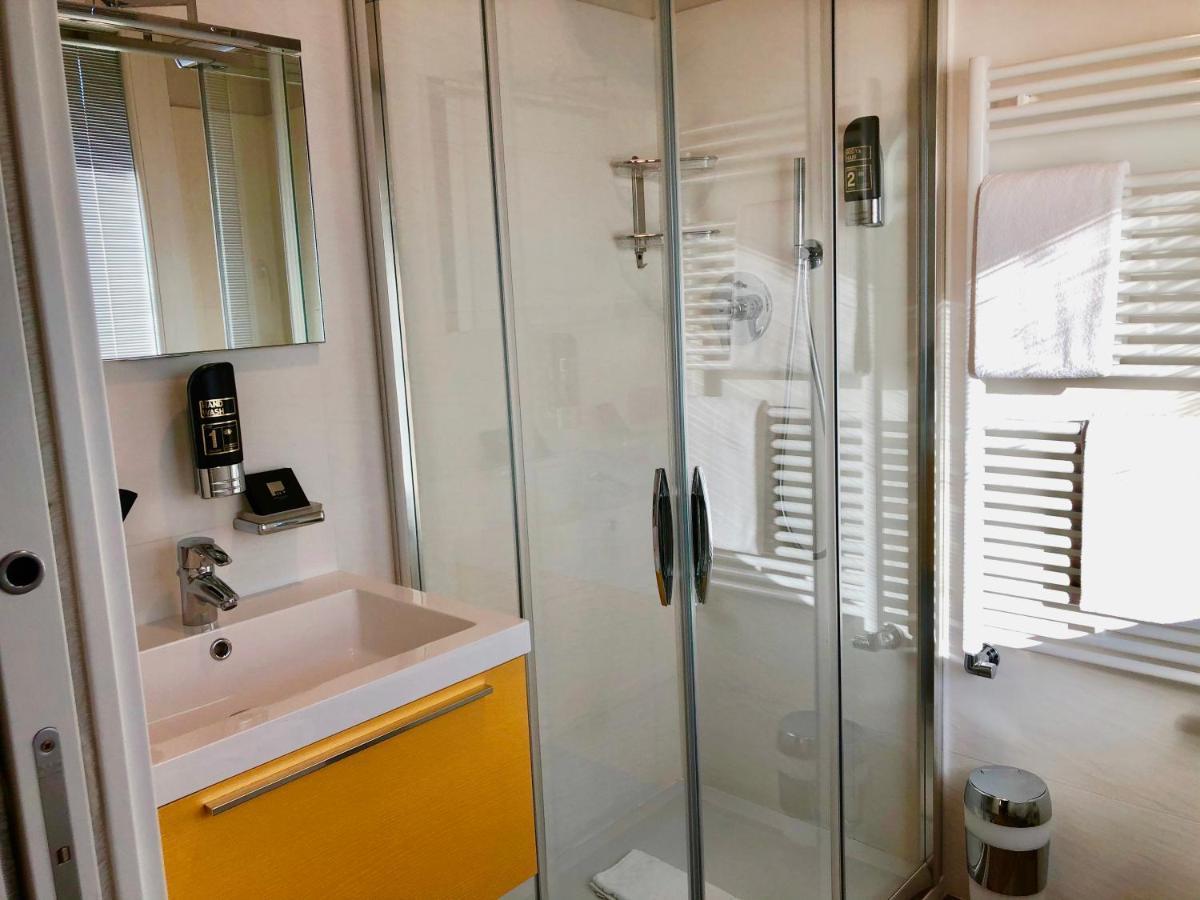 Hotel Ferro Di Cavallo ปาวุลโล เนล ฟริญาโน ภายนอก รูปภาพ